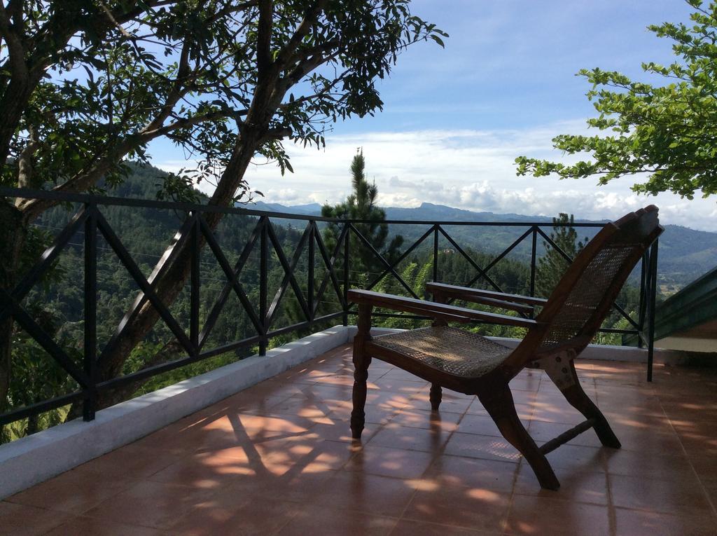 Amandari Holiday Villa Gelioya Экстерьер фото