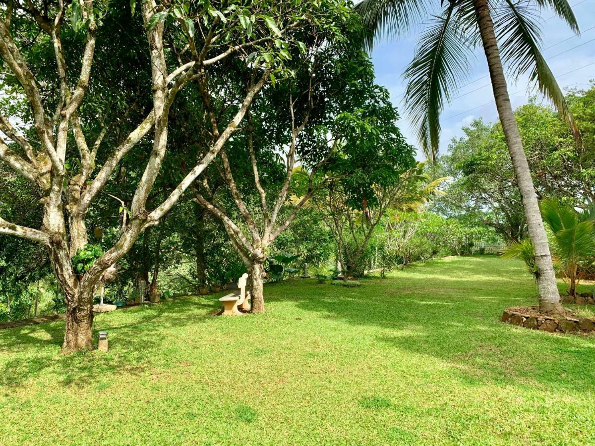 Amandari Holiday Villa Gelioya Экстерьер фото