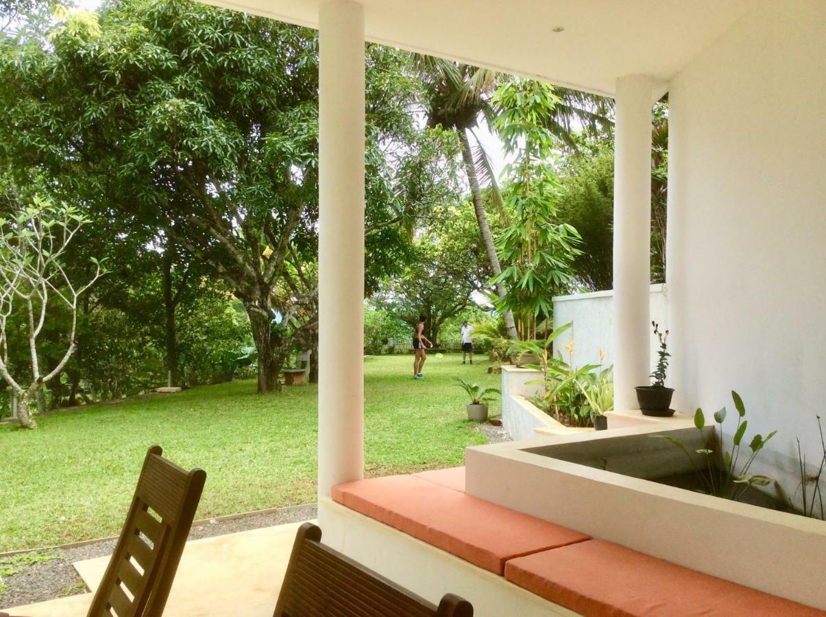 Amandari Holiday Villa Gelioya Экстерьер фото