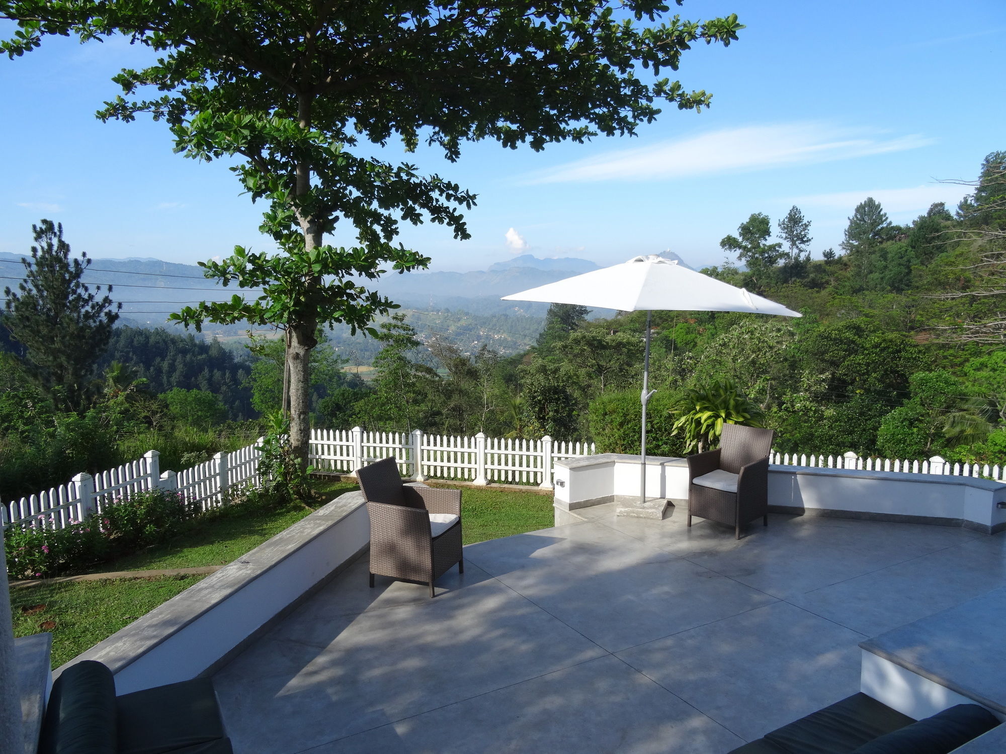 Amandari Holiday Villa Gelioya Экстерьер фото