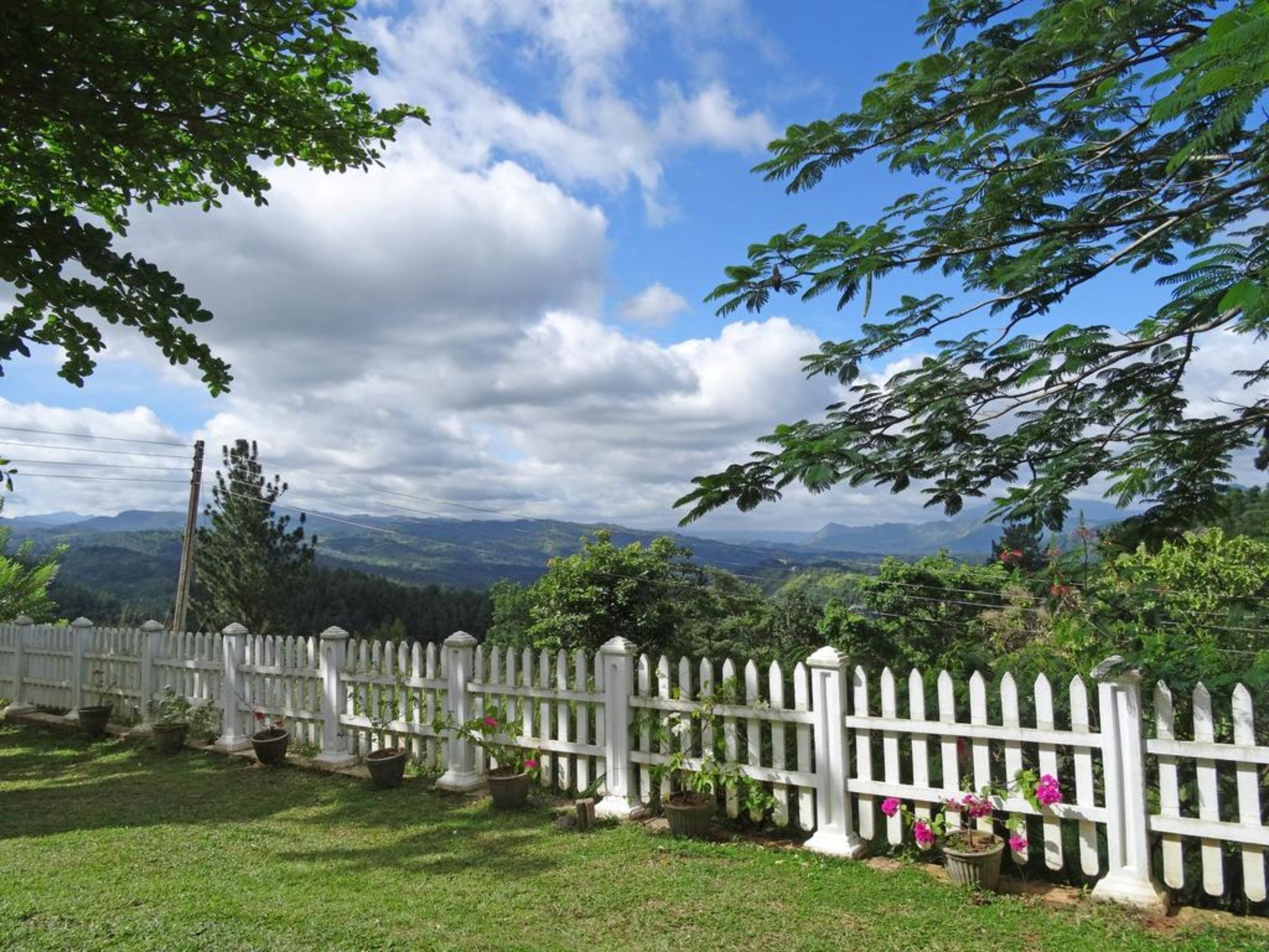 Amandari Holiday Villa Gelioya Экстерьер фото